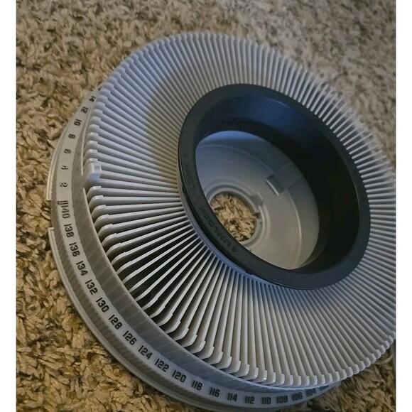 3 Vintage Kodak Carousel 140 Slide Trays Gray No Boxes 1 Chipped Missing Piece - Picture 3 of 11